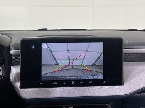 New 2025 Ford Maverick XLT image 12