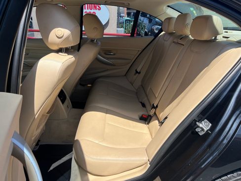Used 2013 BMW 328i xDrive Sedan AWD/4WD image 29