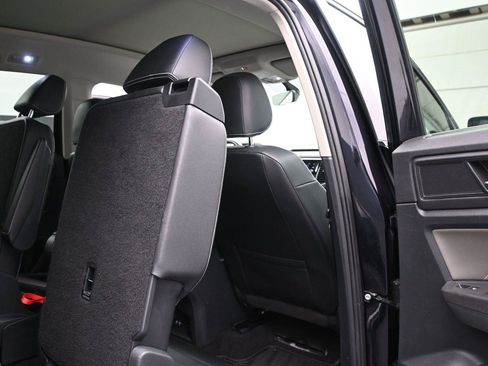 Used 2023 Volkswagen Atlas SE w/ Panoramic Sunroof Package AWD/4WD image 25