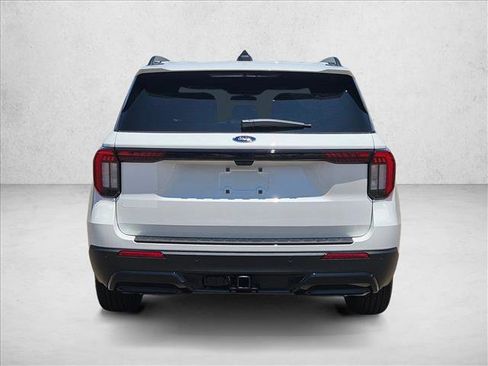 New 2025 Ford Explorer ST-Line image 6