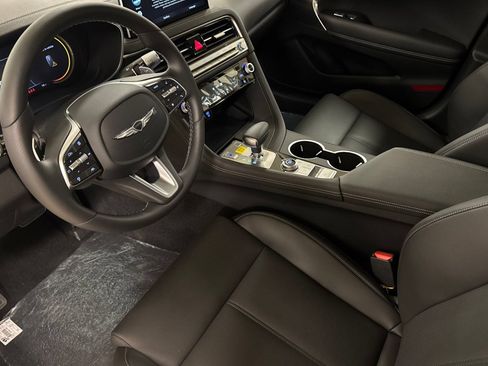 New 2026 Genesis G70 2.5T RWD image 10