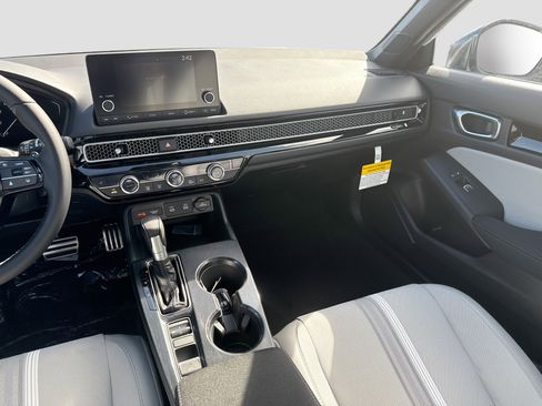 New 2026 Honda Civic Sport image 17