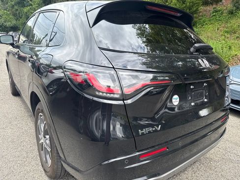 Used 2024 Honda HR-V EX-L image 8