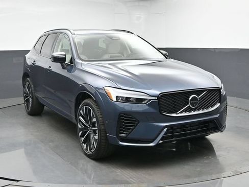 New 2026 Volvo XC60 T8 Ultra w/ Climate Package PRO AWD/4WD image 2