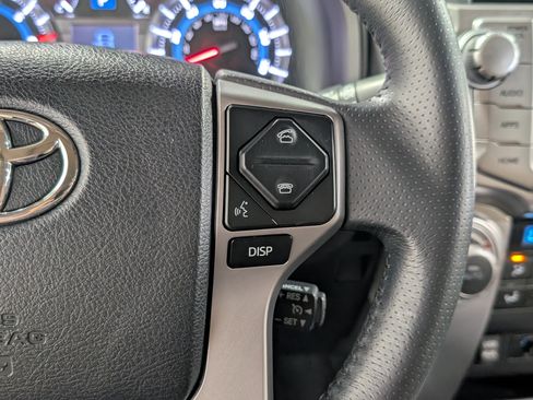 Used 2018 Toyota 4Runner Limited AWD/4WD image 16