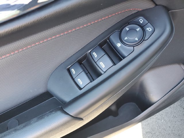 Used 2025 Chevrolet TrailBlazer RS w/ Driver Confidence Package FWD image 21