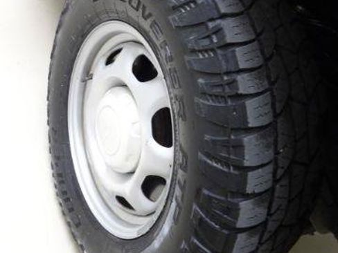 Used 2018 Ford F150 XL w/ Equipment Group 101A Mid AWD/4WD image 8