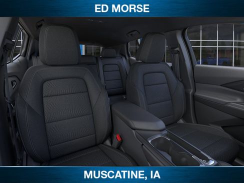 New 2026 Chevrolet Equinox EV LT image 16