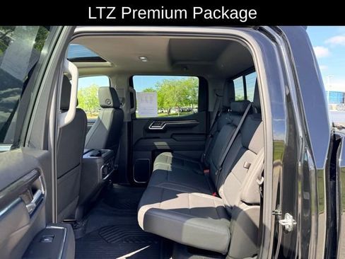 Certified 2023 Chevrolet Silverado 1500 LTZ w/ LTZ Premium Package AWD/4WD image 9