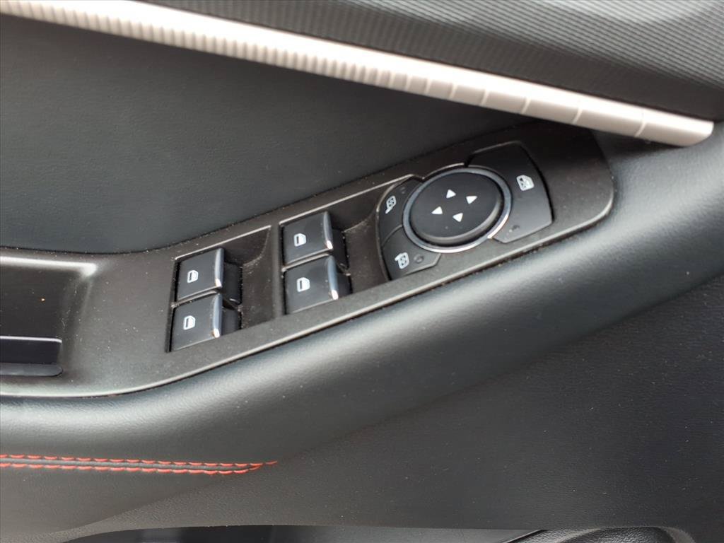 Used 2025 Ford Explorer ST-Line AWD/4WD image 24