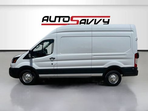 Used 2024 Ford Transit 250 148 High Roof AWD w/ Load Area Protection Package image 4