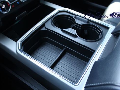 Used 2019 Ford F350 XLT w/ XLT Premium Package image 17