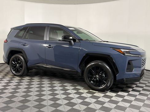 Used 2026 Toyota RAV4 SE w/ Weather Package FWD image 6