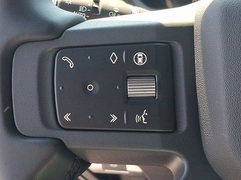 Certified 2025 Land Rover Defender 110 S AWD/4WD image 16