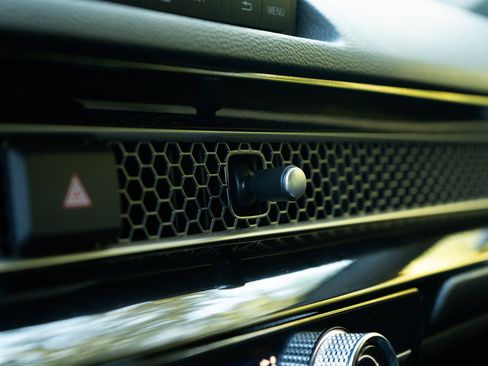 Certified 2025 Honda Civic Sport image 32