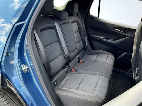 Used 2025 Chevrolet Equinox LT AWD/4WD image 27