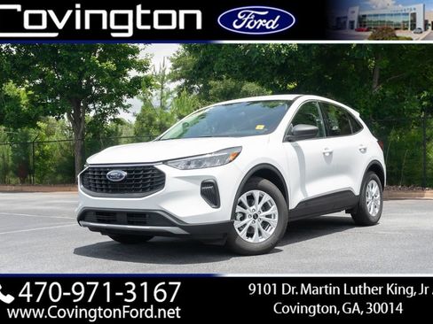 Used 2024 Ford Escape Active FWD image 1