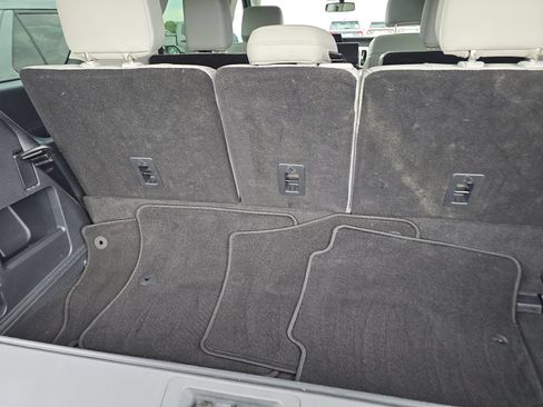 Used 2025 Ford Expedition Active AWD/4WD image 13