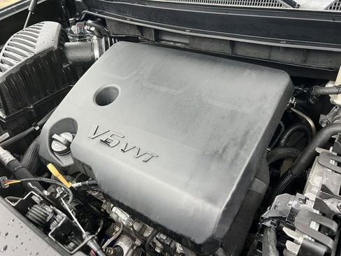 Used 2020 Chevrolet Traverse RS image 38