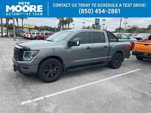 Used 2024 Nissan Titan SV image 1