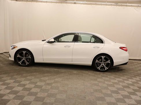 Used 2025 Mercedes-Benz C 300 Sedan image 2