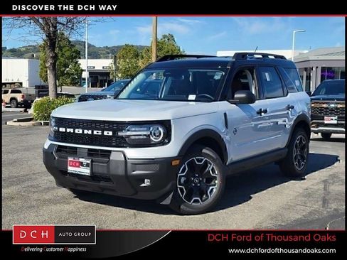 Used 2026 Ford Bronco Sport Outer Banks AWD/4WD image 1