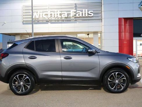Used 2021 Buick Encore GX Select image 5