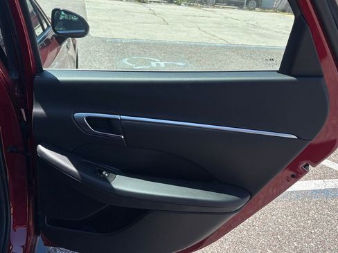 Used 2024 Hyundai Sonata SEL w/ Convenience Package FWD image 14