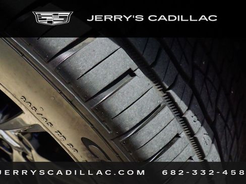 Certified 2022 Cadillac XT4 Sport w/ Comfort Package FWD image 8