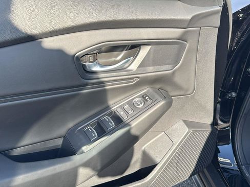 New 2025 Honda Accord SE image 17