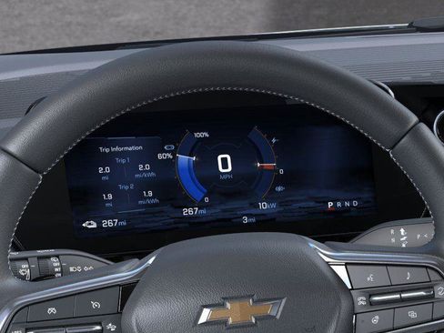 New 2026 Chevrolet Equinox EV LT FWD image 18