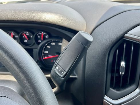 New 2025 GMC Sierra 2500 Pro w/ Convenience Package image 19