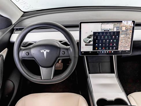 Used 2020 Tesla Model Y Long Range AWD/4WD image 11