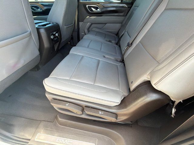 Used 2023 GMC Yukon XL SLT RWD image 21