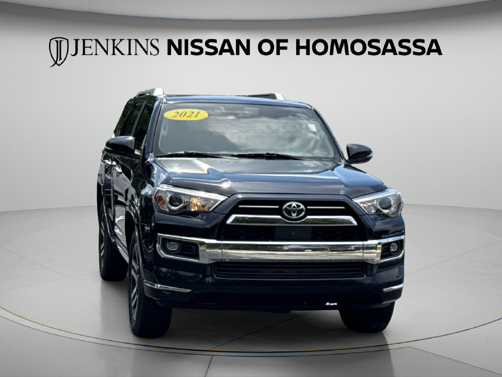 Used 2021 Toyota 4Runner Limited AWD/4WD image 2