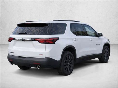 Used 2023 Chevrolet Traverse RS AWD/4WD image 7