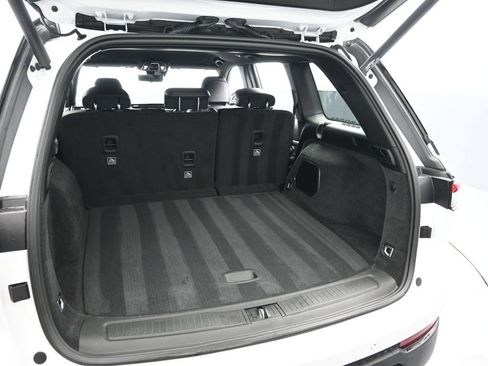 Used 2023 Jeep Grand Cherokee Trailhawk w/ Luxury Tech Group III image 26