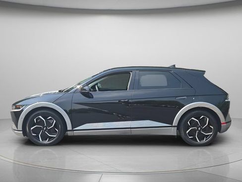 Certified 2024 Hyundai Ioniq 5 Limited RWD image 3