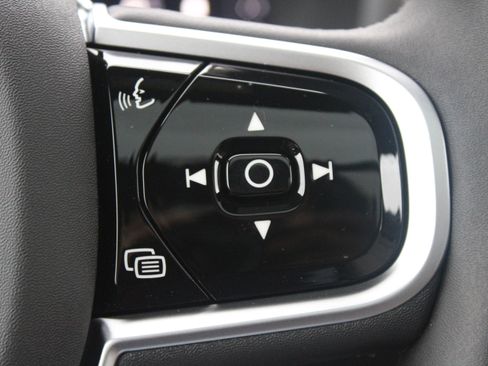 New 2026 Volvo XC90 B6 Plus w/ Protection Package AWD/4WD image 24
