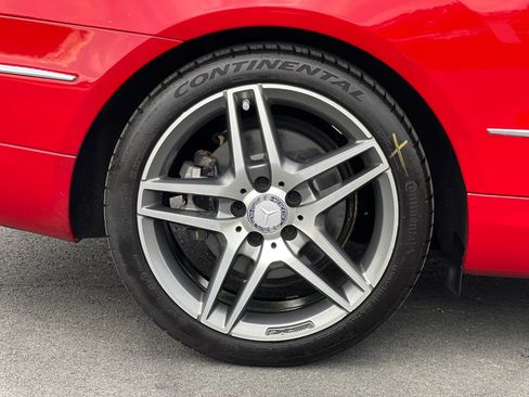 Used 2014 Mercedes-Benz E 350 4MATIC Coupe image 45