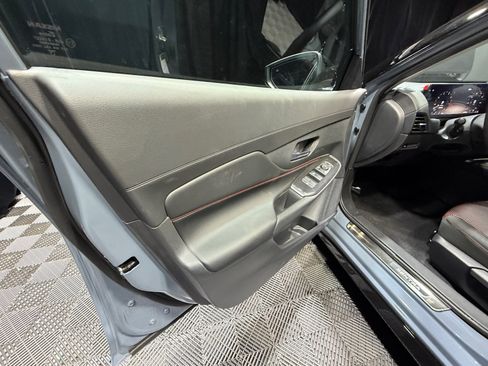 New 2026 Nissan Sentra SR w/ Floor Mat Package FWD image 13