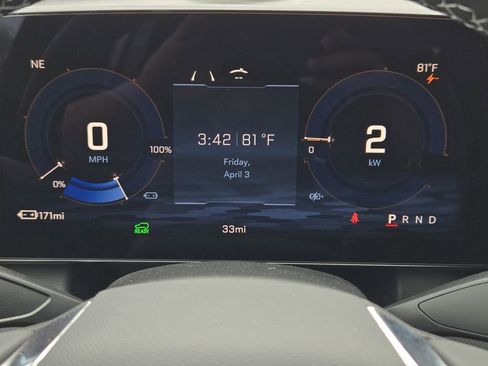 New 2026 Chevrolet Equinox EV LT AWD/4WD image 7