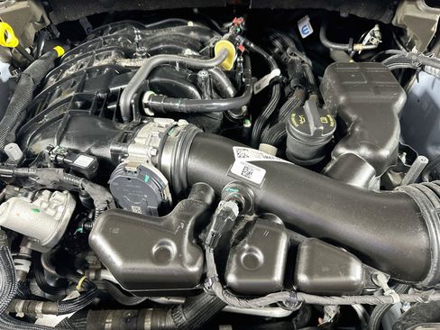 Used 2023 Jeep Grand Cherokee Limited w/ Trailer Tow Prep Group (B) AWD/4WD image 29