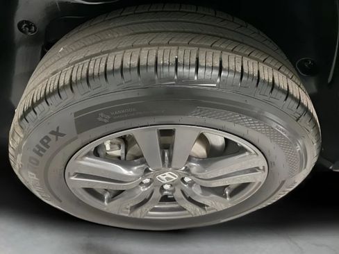 Used 2019 Honda Ridgeline Sport image 28