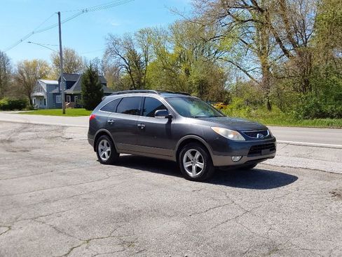 Used 2010 Hyundai Veracruz Limited FWD image 4