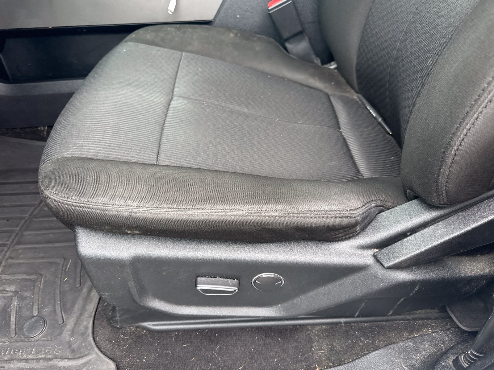 Used 2019 Ford Expedition XLT AWD/4WD image 6