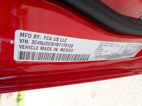 Certified 2022 Jeep Compass High Altitude image 24