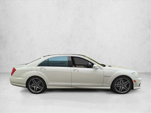 Used 2011 Mercedes-Benz S 65 AMG image 4