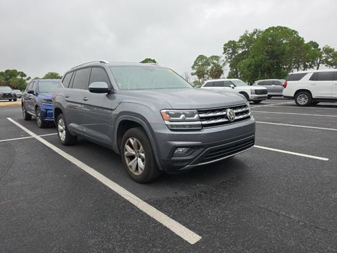 Used 2019 Volkswagen Atlas SE FWD image 3