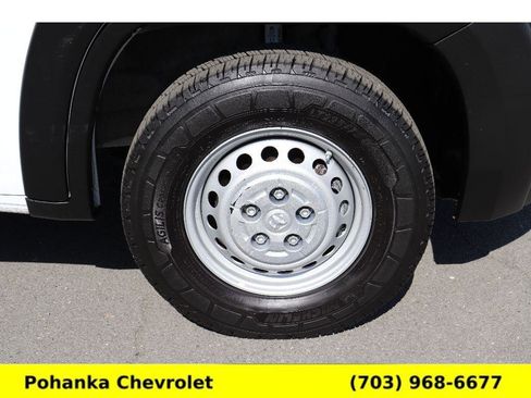 Used 2025 RAM ProMaster 2500 w/ Convenience Group FWD image 26